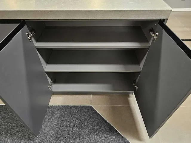 Hacker/sachsen - showroomkeuken - afbeelding 15 van  46