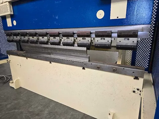 Haco - ppm 20 40 - cnc kantbank - 1996 - afbeelding 10 van  16