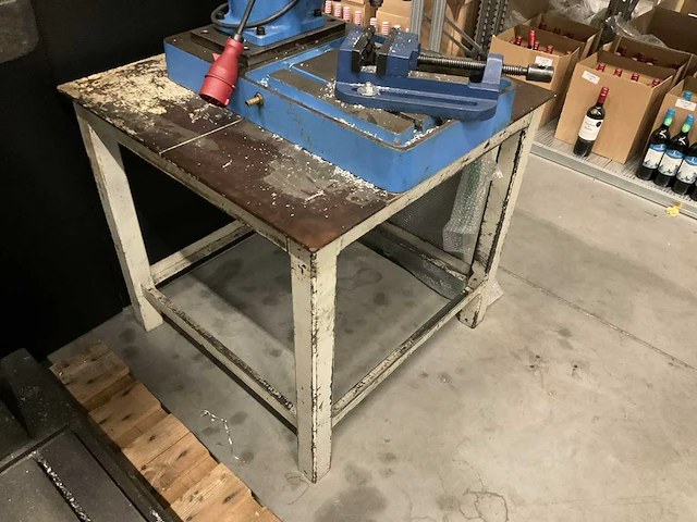 Hagen en goebel tapping machine hg 10 met tafel - afbeelding 5 van  5