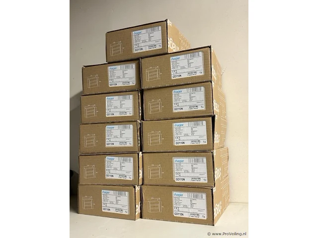 Hager gd110n mini gamma 9010 ip30 - 11 dozen - afbeelding 1 van  3