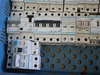 Hager installatieautomaten & schakelklokken - afbeelding 4 van  4