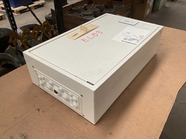 Hager panel - afbeelding 1 van  7