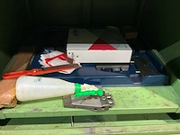Hagro ladenkast met machinegereedschappen - afbeelding 3 van  11