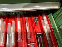 Hagro ladenkast met machinegereedschappen - afbeelding 11 van  11