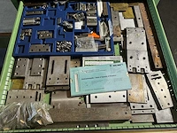 Hagro ladenkast met machinegereedschappen - afbeelding 5 van  11