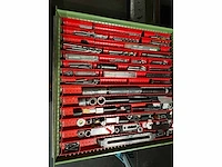 Hagro ladenkast met machinegereedschappen - afbeelding 2 van  11