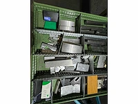 Hagro ladenkast met machinegereedschappen - afbeelding 8 van  11