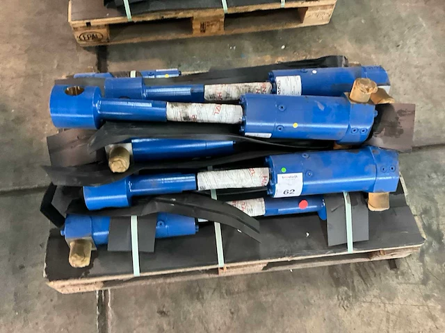 Hainzl 2963.2sz6345-130uv hydraulische cilinder (8x) - afbeelding 3 van  5