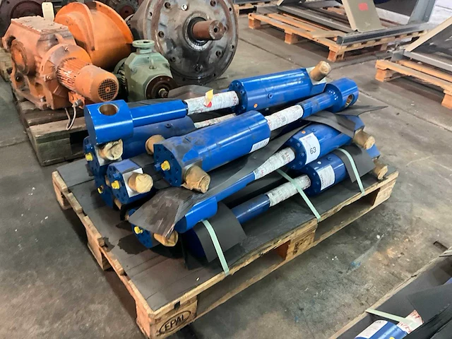 Hainzl 2963.2sz6345-130uv hydraulische cilinder (8x) - afbeelding 2 van  6