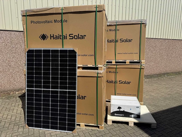 Haitai solar - set van 100 zonnepanelen (410 wp) met growatt 40 kw omvormer - afbeelding 1 van  10