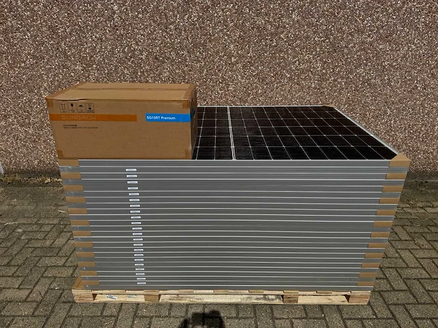 Haitai solar - set van 24 zonnepanelen (410 wp) met sungrow 10.0k omvormer - afbeelding 1 van  9
