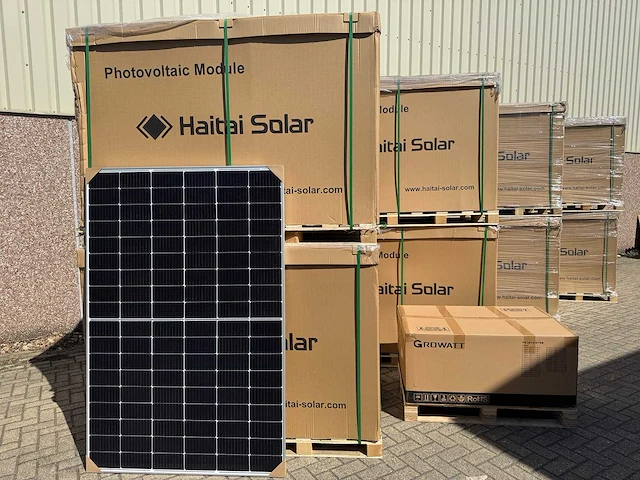 Haitai solar -set van 250 zonnepanelen (410 wp)met growatt 100 kw omvormer - afbeelding 1 van  10