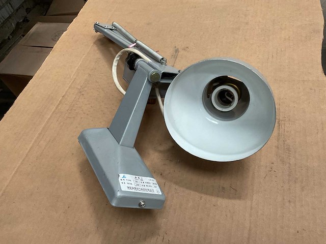 Haixing cht4 vintage marine bureau lamp - afbeelding 3 van  5