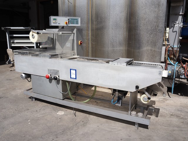 Hajek - afbeelding 1 van  28