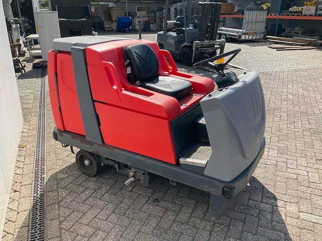 Hako - scrubmaster b310 r cl - zelfrijdende veegmachine - afbeelding 3 van  8