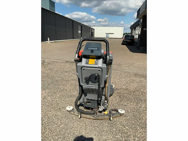 Hako b45cl zelfrijdende schrobmachine - afbeelding 5 van  7