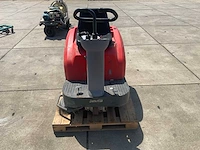Hako b800r zelfrijdende veegmachine - afbeelding 3 van  8