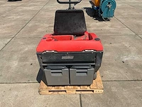 Hako b800r zelfrijdende veegmachine - afbeelding 6 van  8