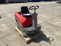 Hako b800r zelfrijdende veegmachine - afbeelding 2 van  8