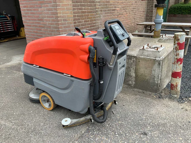 Hako hakomatic b 70 zelfrijdende schrobmachie - afbeelding 3 van  8