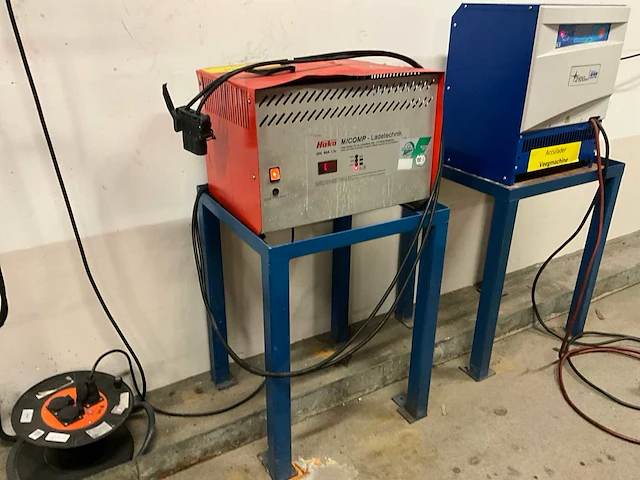 Hako hakomatic b1100 opzit schrob/zuigmachine - afbeelding 8 van  17