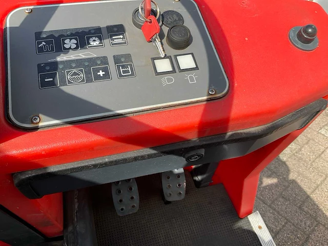 Hako hakomatic b1100 schrobzuig machine - afbeelding 5 van  9