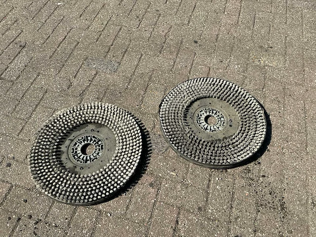 Hako hakomatic b1100 straatveegmachine - afbeelding 13 van  24