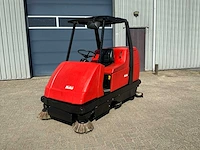 Hako hakomatic b1100 straatveegmachine - afbeelding 12 van  24