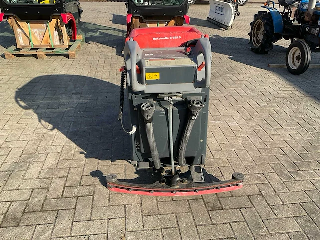 Hako hakomatic b655-s vloerreiniger schrob-/zuigmachine - afbeelding 15 van  18