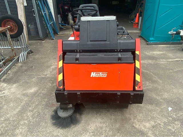 Hako jonas 1100 zelfrijdende veegmachine - afbeelding 24 van  28