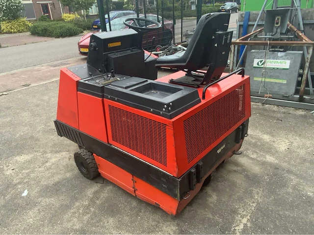 Hako jonas 1100 zelfrijdende veegmachine - afbeelding 26 van  28