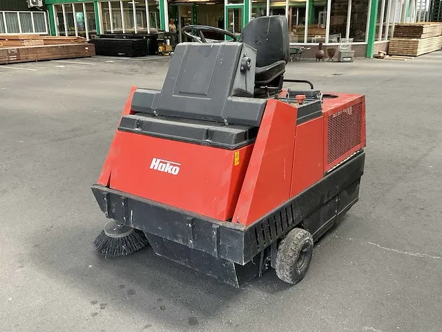 Hako jonas 1100e zelfrijdende veegmachine - afbeelding 1 van  11