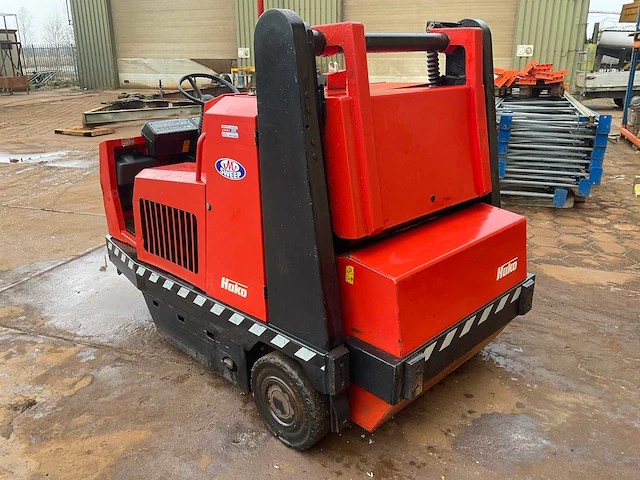 Hako jonas 1450d zelfrijdende veegmachine - afbeelding 2 van  16