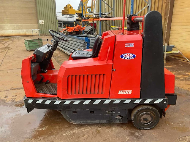 Hako jonas 1450d zelfrijdende veegmachine - afbeelding 3 van  16
