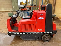 Hako jonas 1450d zelfrijdende veegmachine - afbeelding 3 van  16