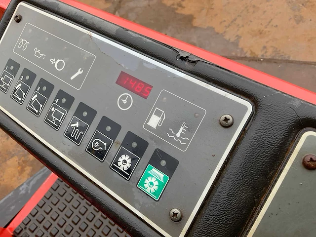 Hako jonas 1450d zelfrijdende veegmachine - afbeelding 7 van  16
