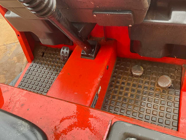 Hako jonas 1450d zelfrijdende veegmachine - afbeelding 8 van  16