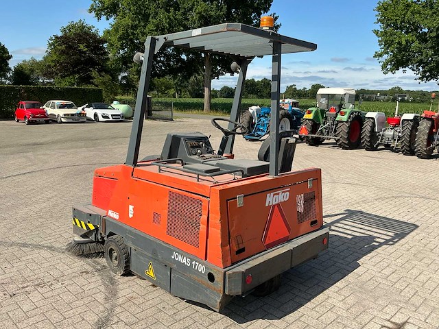 Hako jonas 1700 straatveegmachine - afbeelding 16 van  18