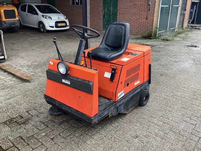 Hako jonas 950 veegmachine - afbeelding 1 van  14