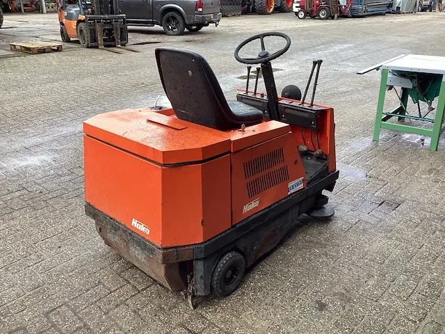 Hako jonas 950 veegmachine - afbeelding 8 van  14