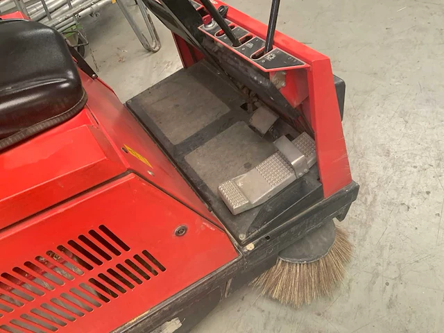 Hako jonas 950e zelfrijdende veegmachine - afbeelding 14 van  25