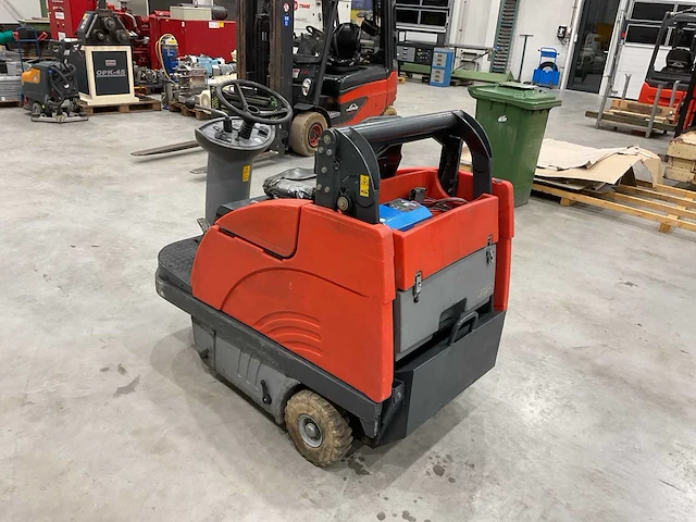 Hako jonas 980 lh zelfrijdende veegmachines - afbeelding 4 van  10