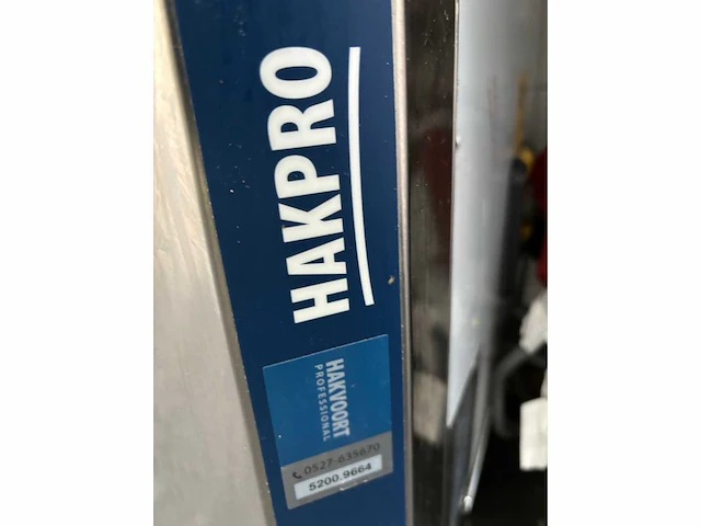 Hakpro doorschuifvaatwasser met aan- en afvoertafel - afbeelding 7 van  12