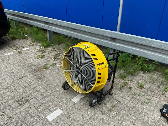 Hale typhoon 24h5 ventilator - afbeelding 1 van  5