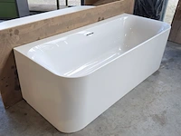 Halfvrijstaand ligbad, villeroy & boch, loop & friends, glanswit - afbeelding 1 van  6