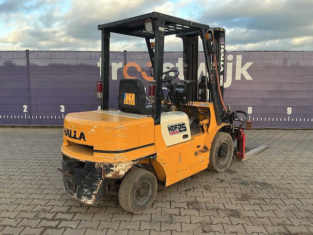 Halla hdf25 vorkheftruck - afbeelding 7 van  12