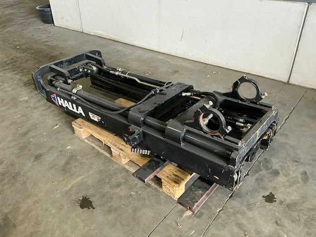 Halla nt-1034 fem 3 triple-mast - afbeelding 2 van  9
