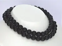 Halsketting met onix edelsteen en een witgouden sluiting met diamant - afbeelding 2 van  8