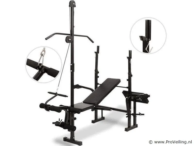 Veiling van diverse sport & fitnessartikelen, gereedschap, tuinhuisjes & tuinmeubilair