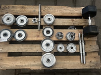 Haltersets met ca. 23 halterschijven gietijzer - afbeelding 1 van  6